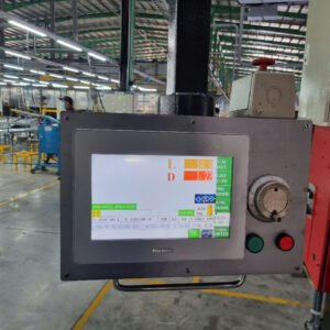 Alternative view of Bộ điều khiển máy chấn RG8025